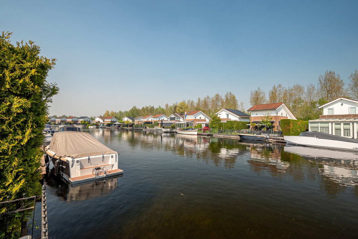 Vrijstaande woning te koop: Vinkenkade 77R42, Vinkeveen