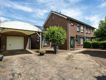 Oudebaan 48