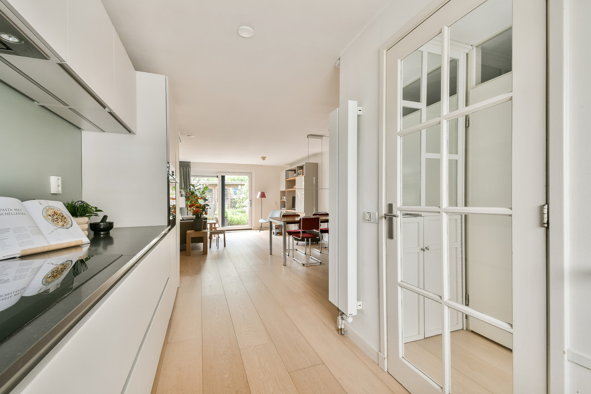 Tussenwoning te koop: Herentalsstraat 64, Amsterdam