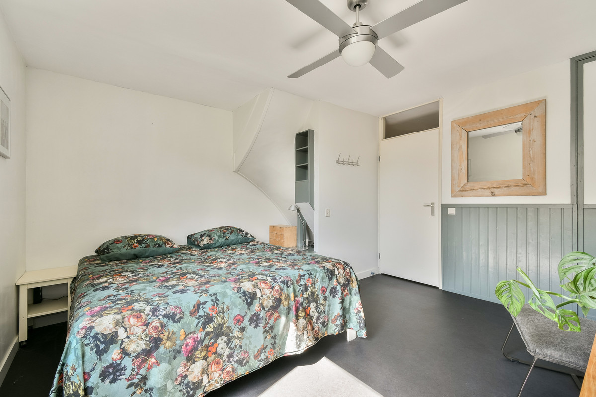 Tussenwoning te koop: Herentalsstraat 64, Amsterdam