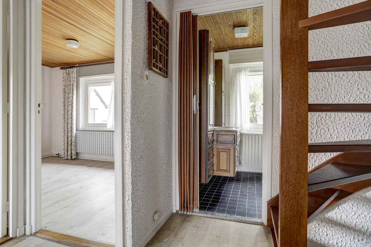 Twee-onder-één-kap te koop: Burg. van Haarenstraat 6, Kerkdriel