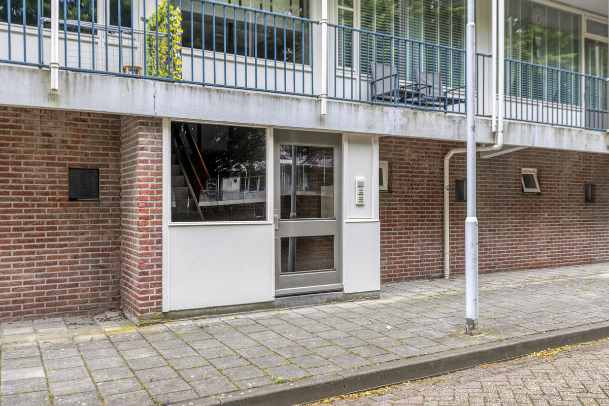 Appartement te koop: Breitnerstraat 17, Terneuzen