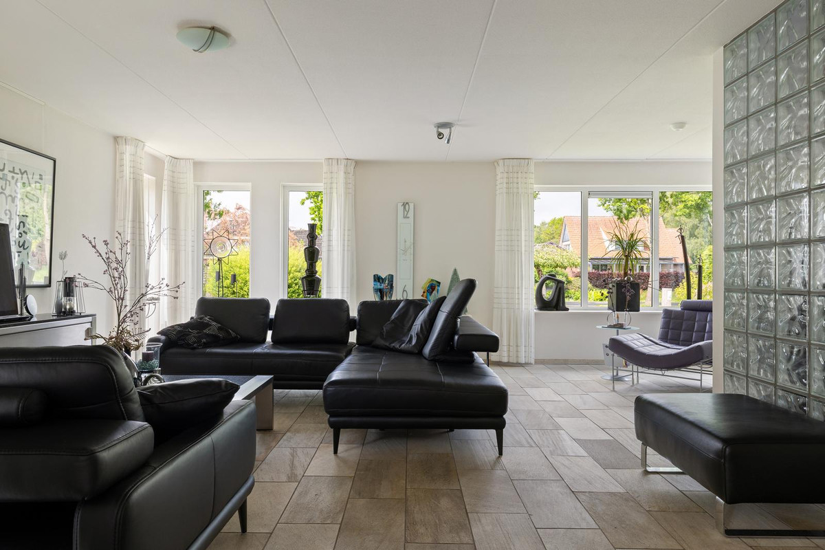 Vrijstaande woning te koop: Molenwijk OZ 34, Klazienaveen