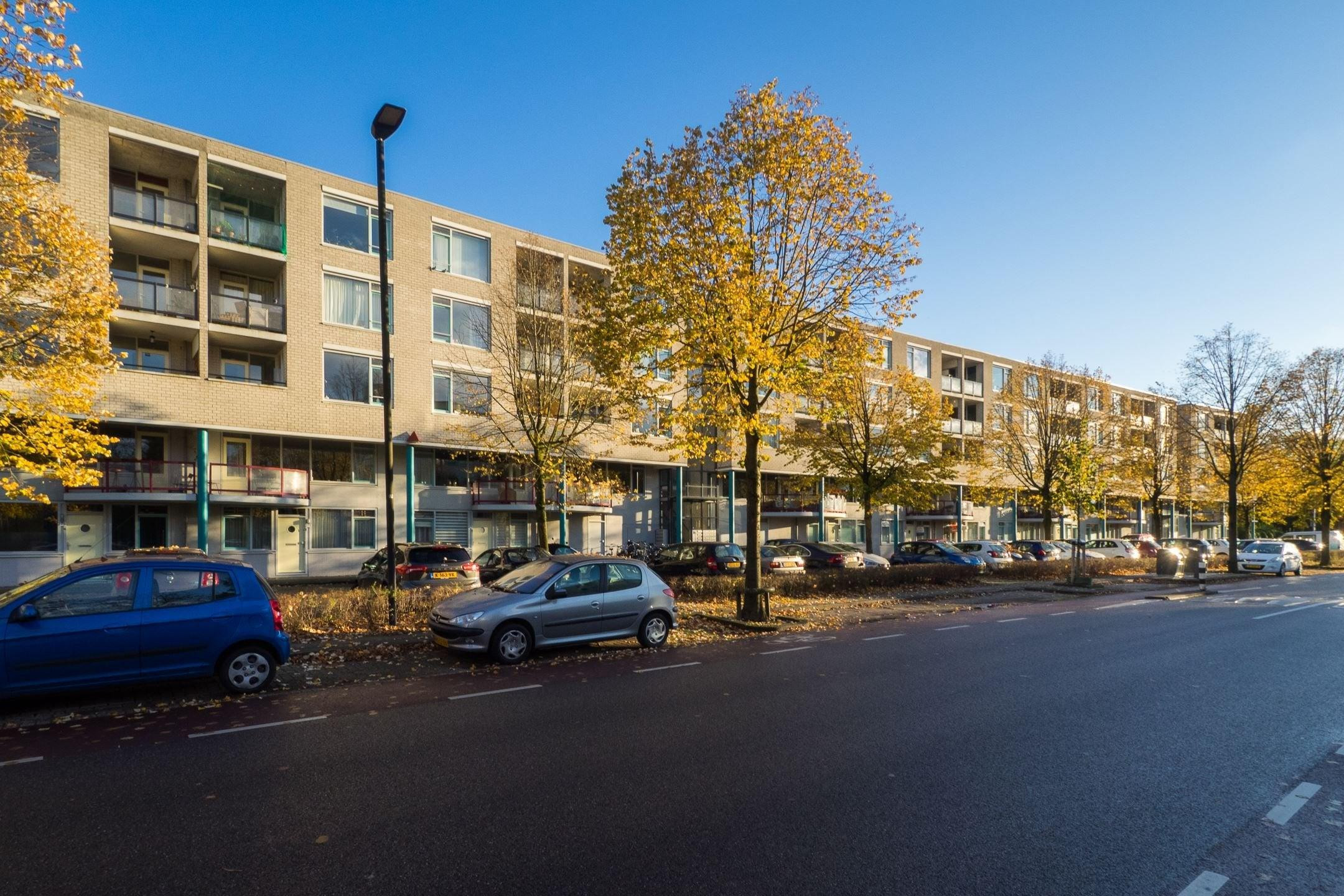 Aartsbisschop Romerostraat 243, Utrecht