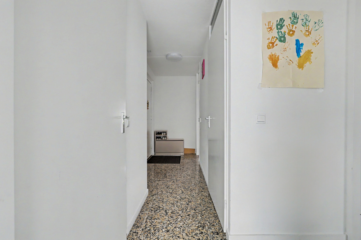 Appartement te koop: Honselersdijkstraat 84, 'S-Gravenhage