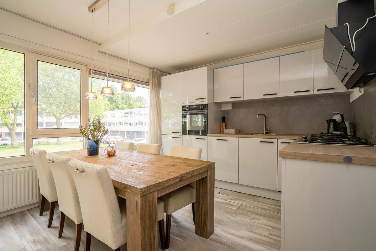 Tussenwoning te koop: Hekselbrink 16, Enschede