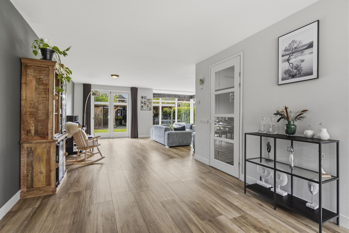 Vrijstaande woning te koop: Brikzeil 20, Almere