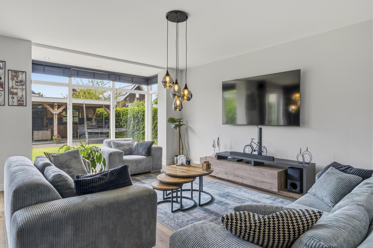 Vrijstaande woning te koop: Brikzeil 20, Almere