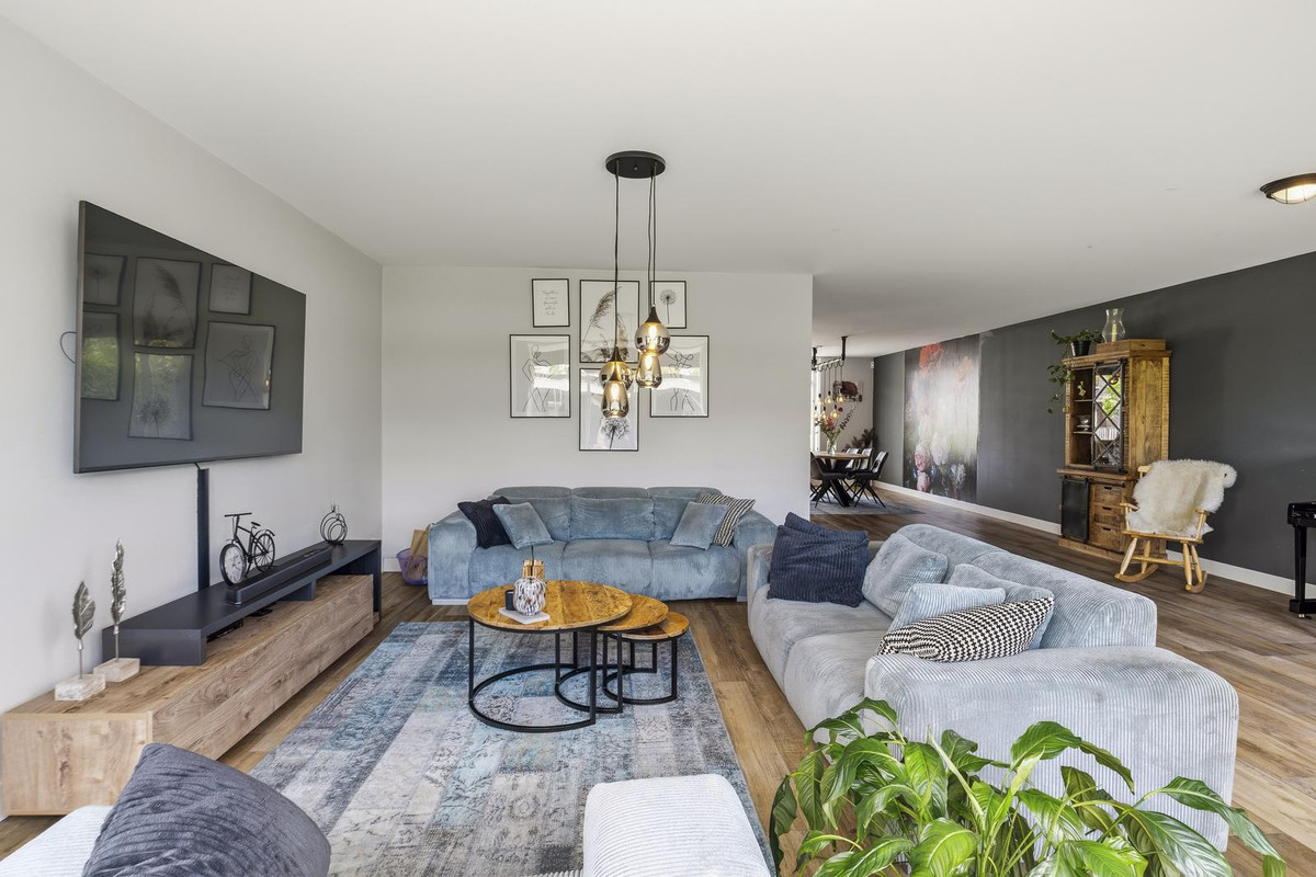 Vrijstaande woning te koop: Brikzeil 20, Almere