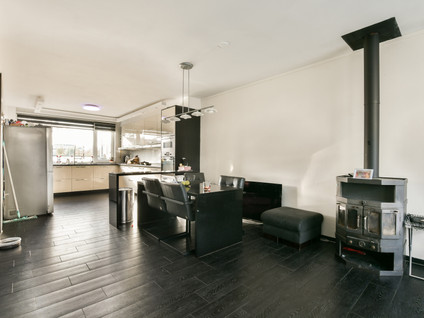 Terneuzenstraat 8