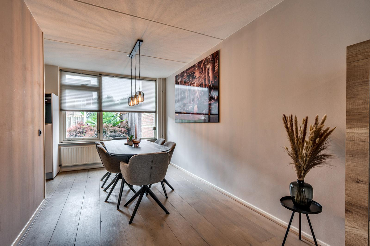 Tussenwoning te koop: Dominee de Jonglaan 26, Venlo