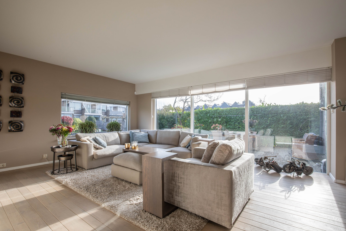 Hoekwoning te koop: Ringvaartzijde 54, Aalsmeer