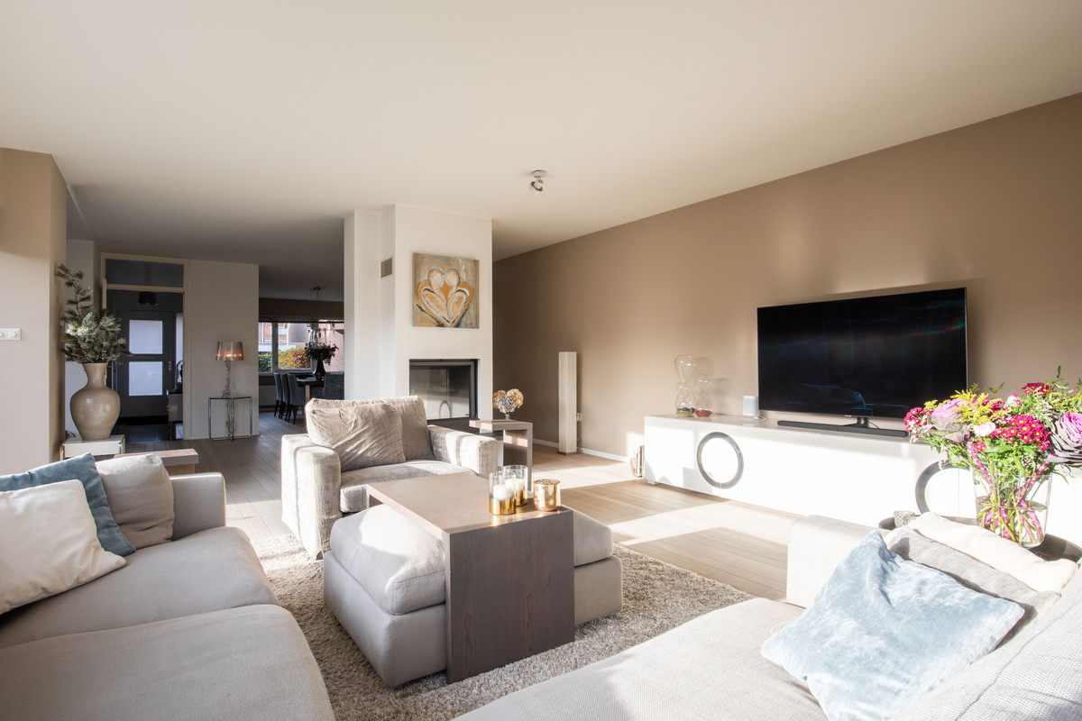 Hoekwoning te koop: Ringvaartzijde 54, Aalsmeer