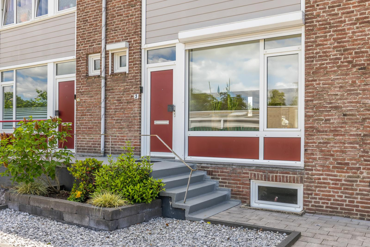 Appartement te koop: Burg. Mannensstraat 3, Hoensbroek