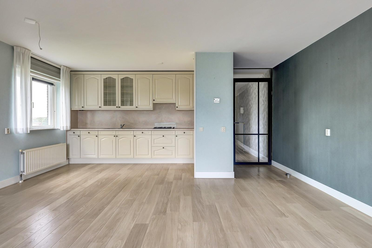 Appartement te koop: Lokkertsemolenweg 58, Hoogvliet Rotterdam
