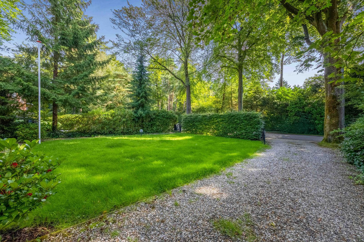 Vrijstaande woning te koop: Albert Cuyplaan 11, Bilthoven