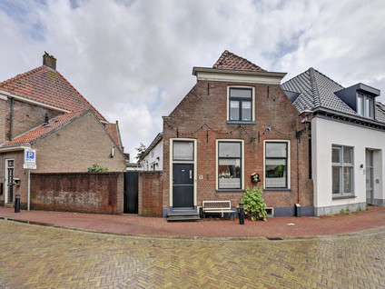 Kerkstraat 7