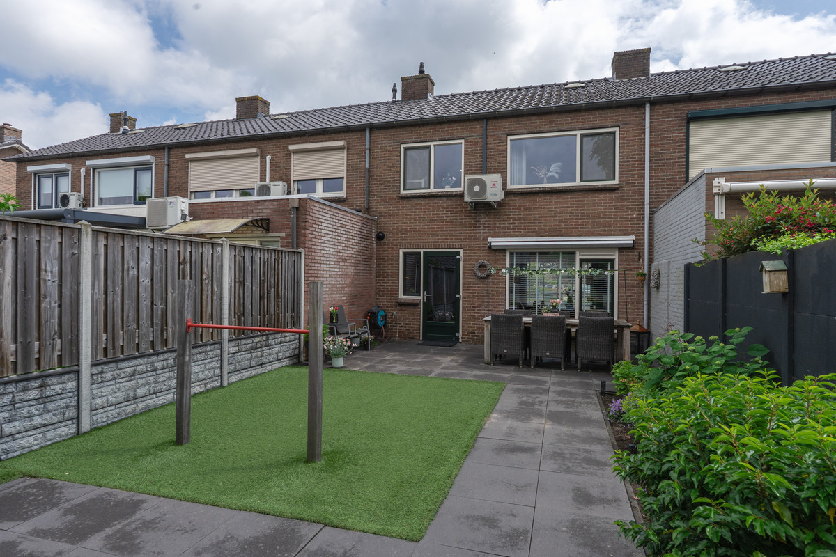 Tussenwoning te koop: Willem Jansenstraat 40, Bemmel