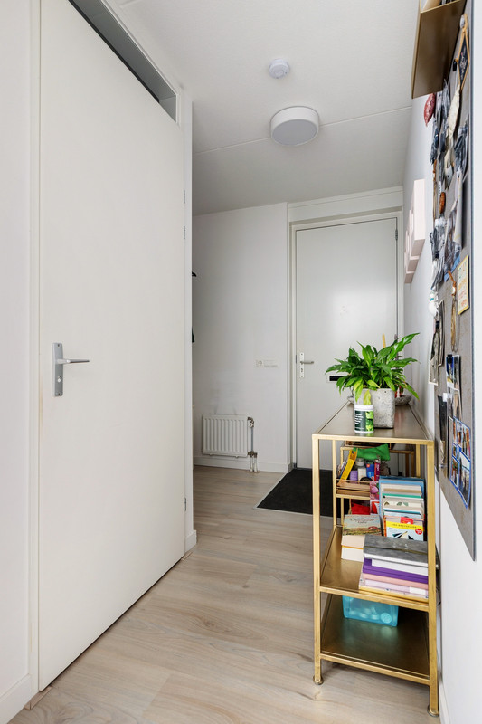 Tussenwoning te koop: Topaasstraat 1, Ede