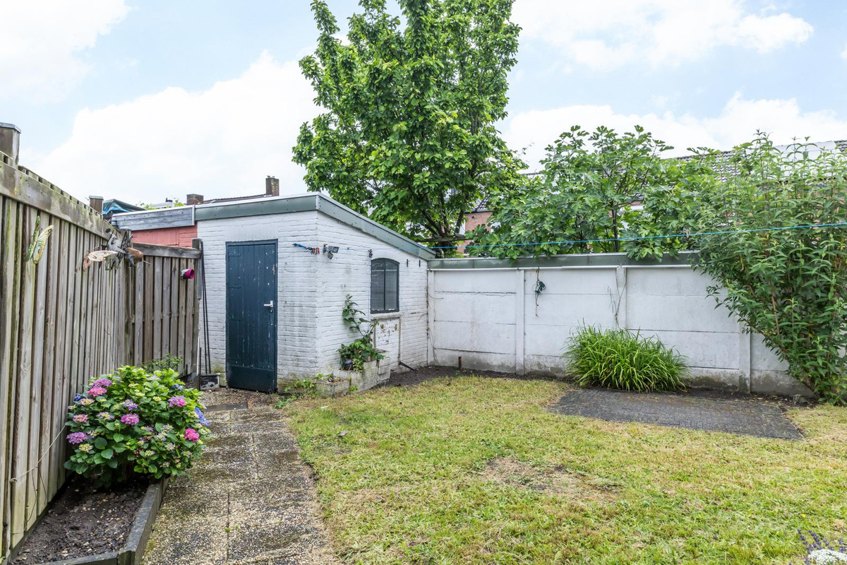 Twee-onder-één-kap te koop: Ir. de Katstraat 28, Brunssum