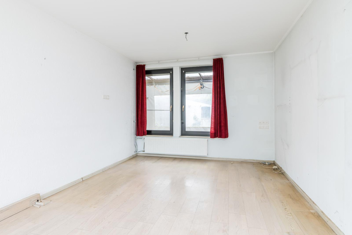 Twee-onder-één-kap te koop: Ir. de Katstraat 28, Brunssum