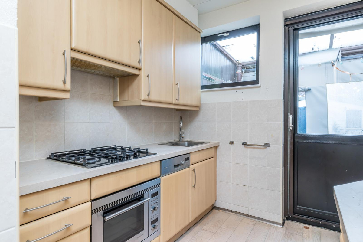 Twee-onder-één-kap te koop: Ir. de Katstraat 28, Brunssum