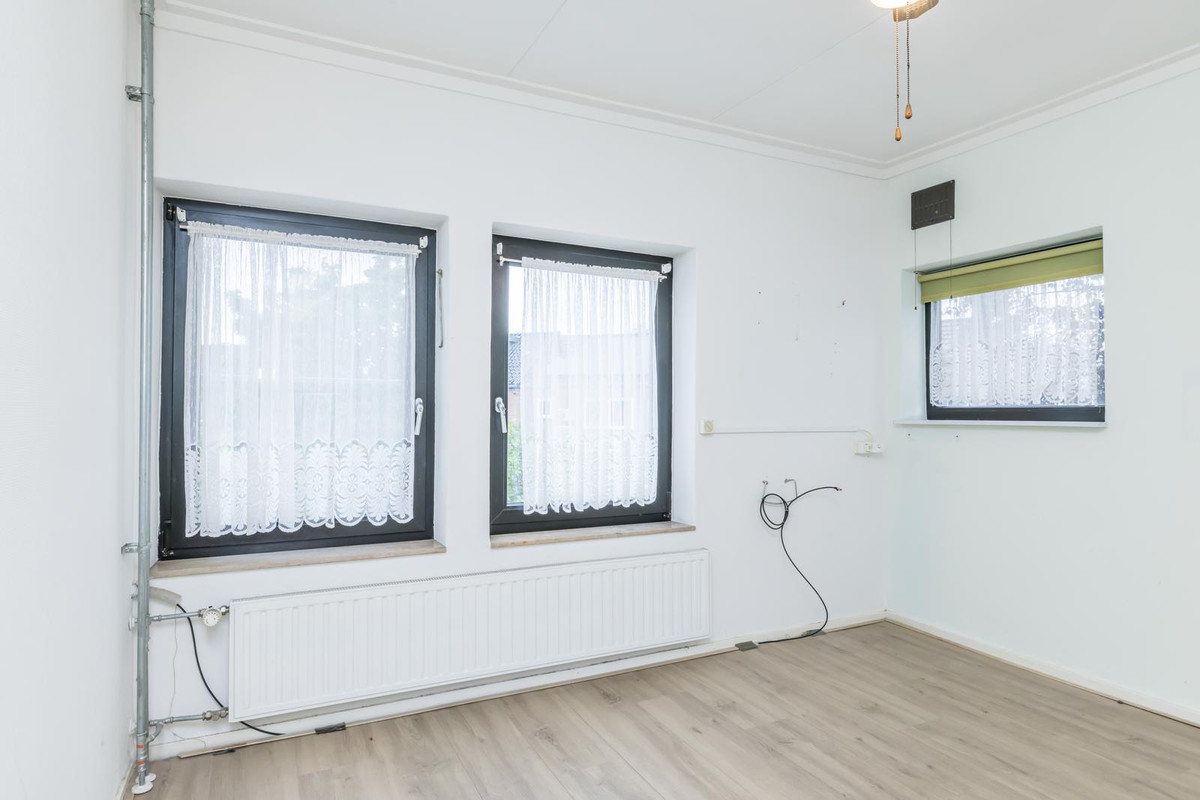 Twee-onder-één-kap te koop: Ir. de Katstraat 28, Brunssum