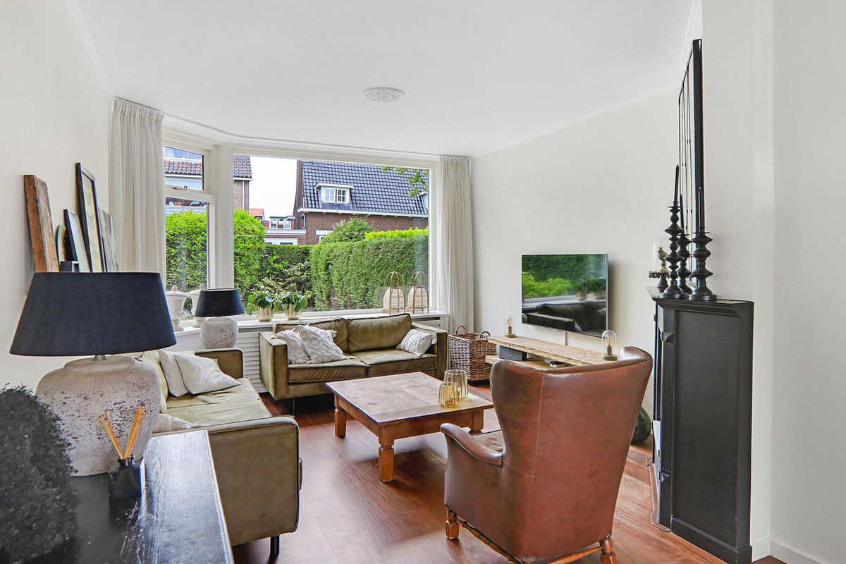 Tussenwoning te koop: Kethelweg 83, Vlaardingen