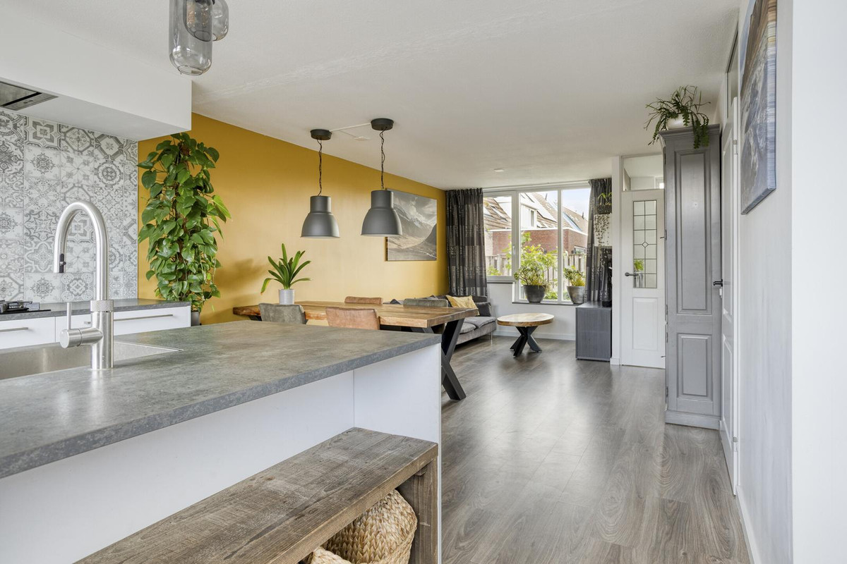 Tussenwoning te koop: Zwedenpad 15, Bergen Op Zoom