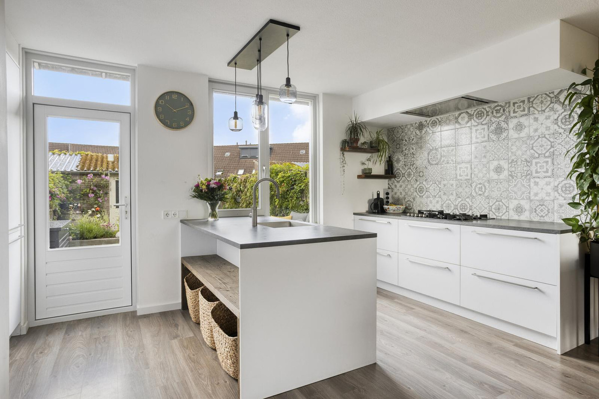 Tussenwoning te koop: Zwedenpad 15, Bergen Op Zoom