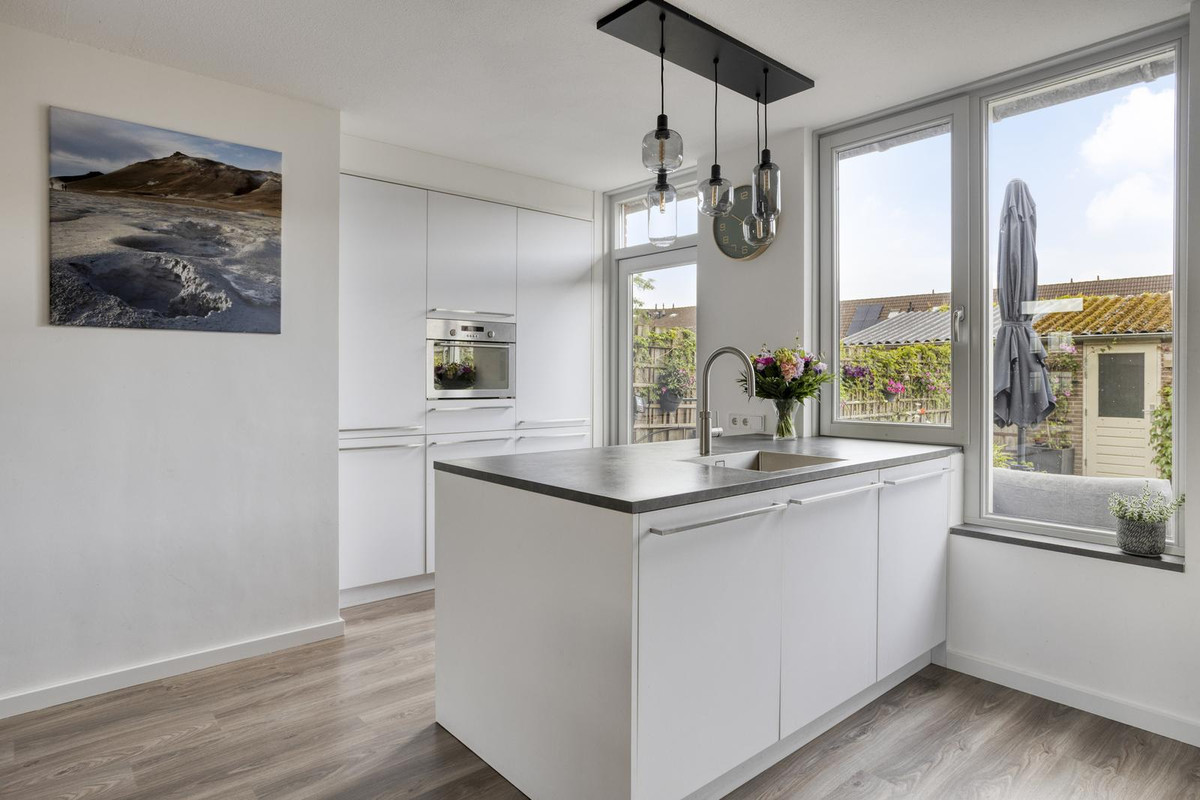 Tussenwoning te koop: Zwedenpad 15, Bergen Op Zoom