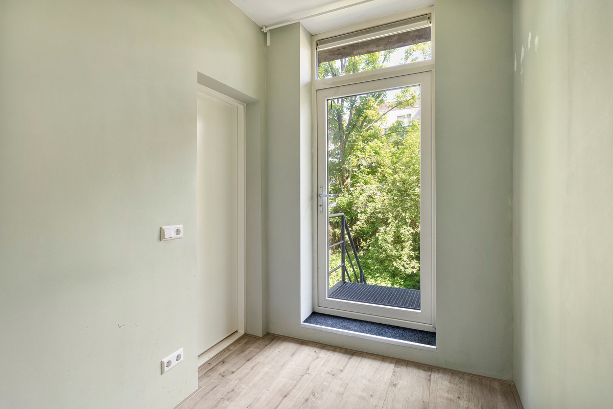 Studio te koop: Schiedamseweg 119A01A, Rotterdam