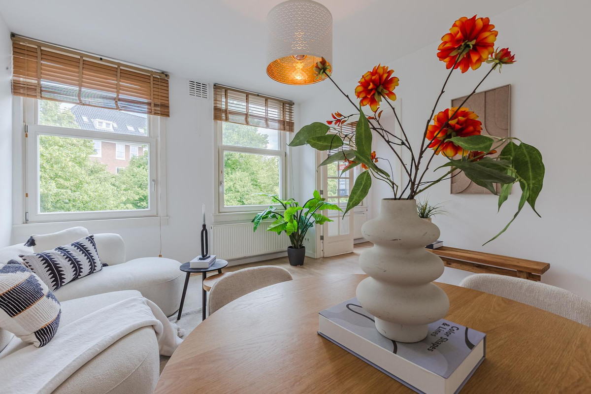Studio te koop: Jasper Leijnsenstraat 3-2, Amsterdam