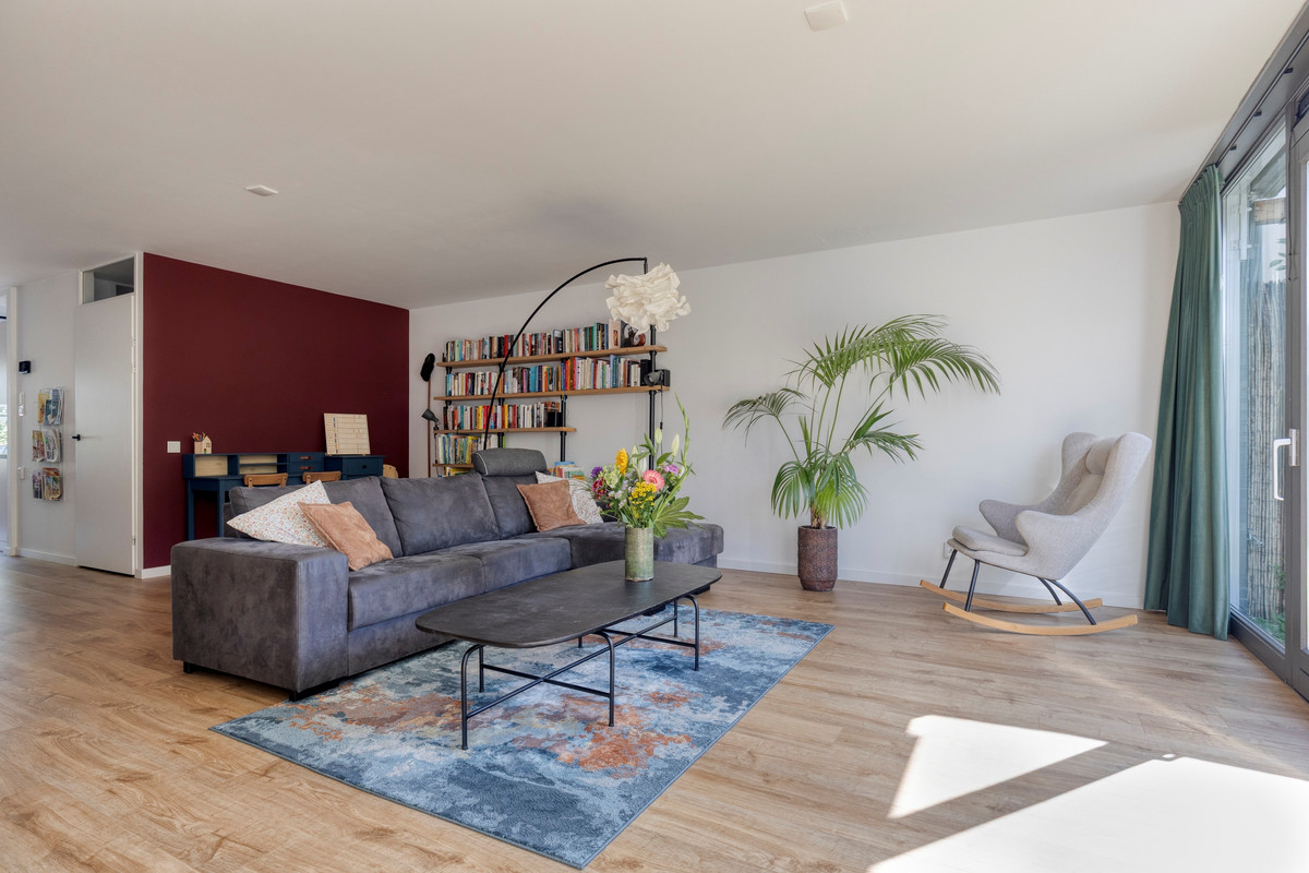 Hoekwoning te koop: Dijkwacht 104, Leiderdorp