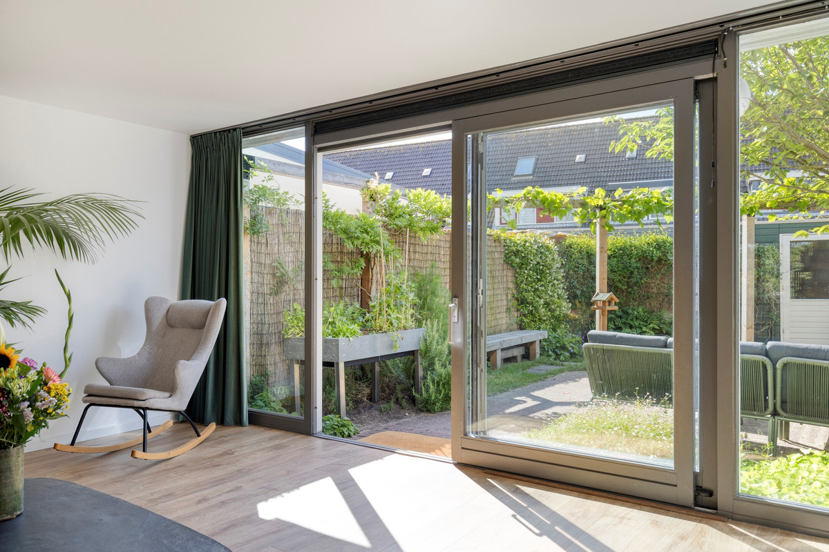 Hoekwoning te koop: Dijkwacht 104, Leiderdorp