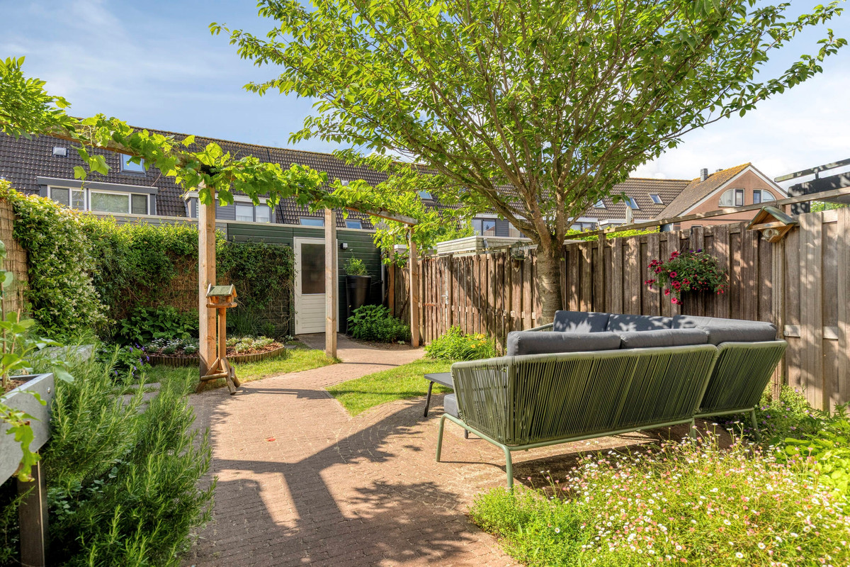 Hoekwoning te koop: Dijkwacht 104, Leiderdorp