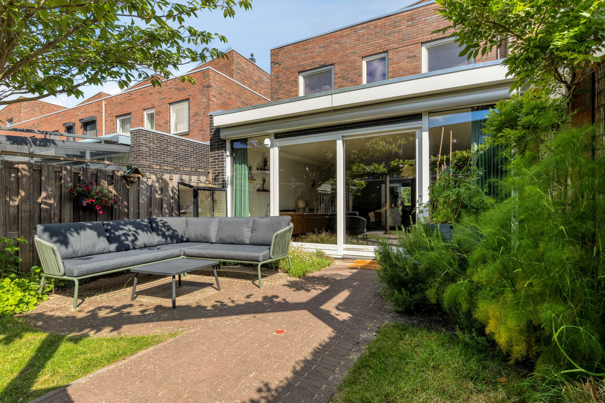 Hoekwoning te koop: Dijkwacht 104, Leiderdorp