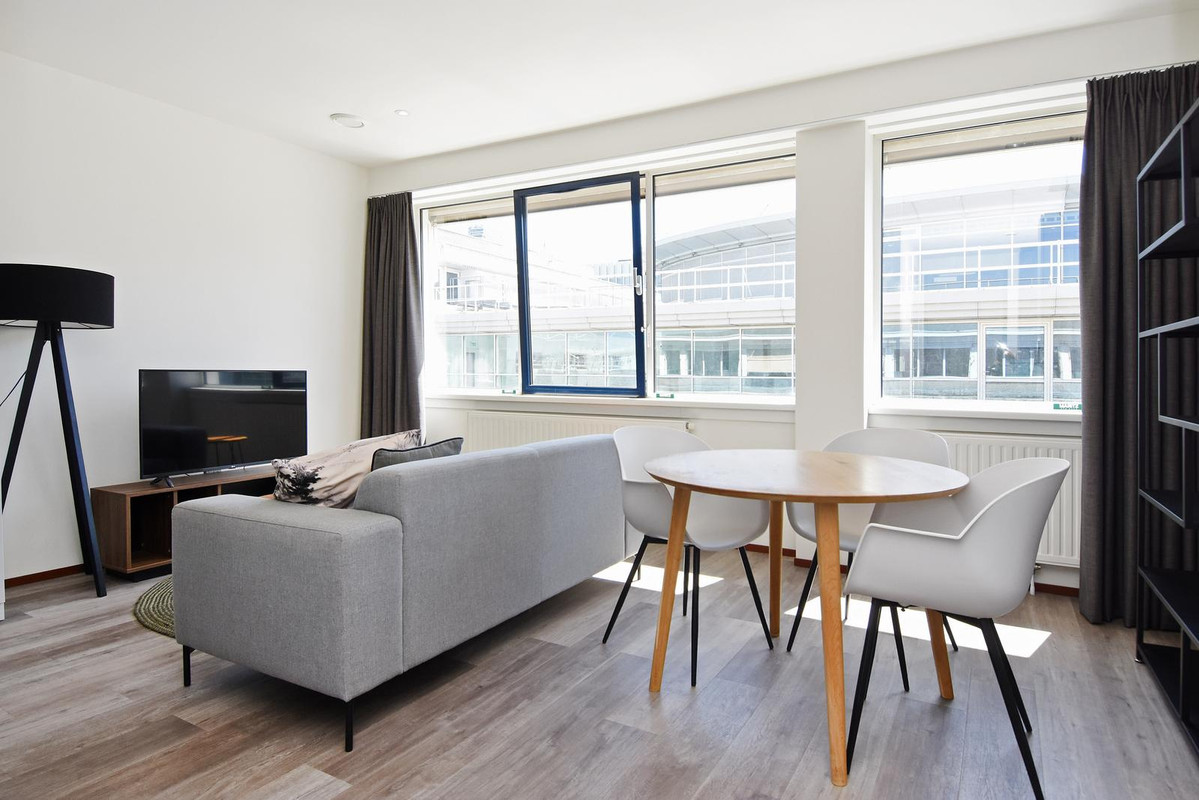 Studio te koop: Kanonstraat 80, 'S-Gravenhage