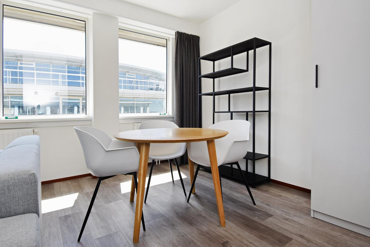 Studio te koop: Kanonstraat 80, 'S-Gravenhage