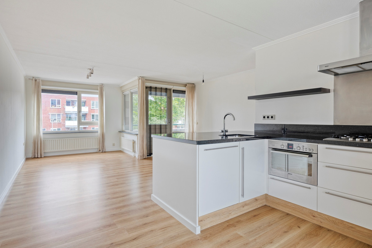 Appartement te koop: Hobbesteeg 30, Beverwijk