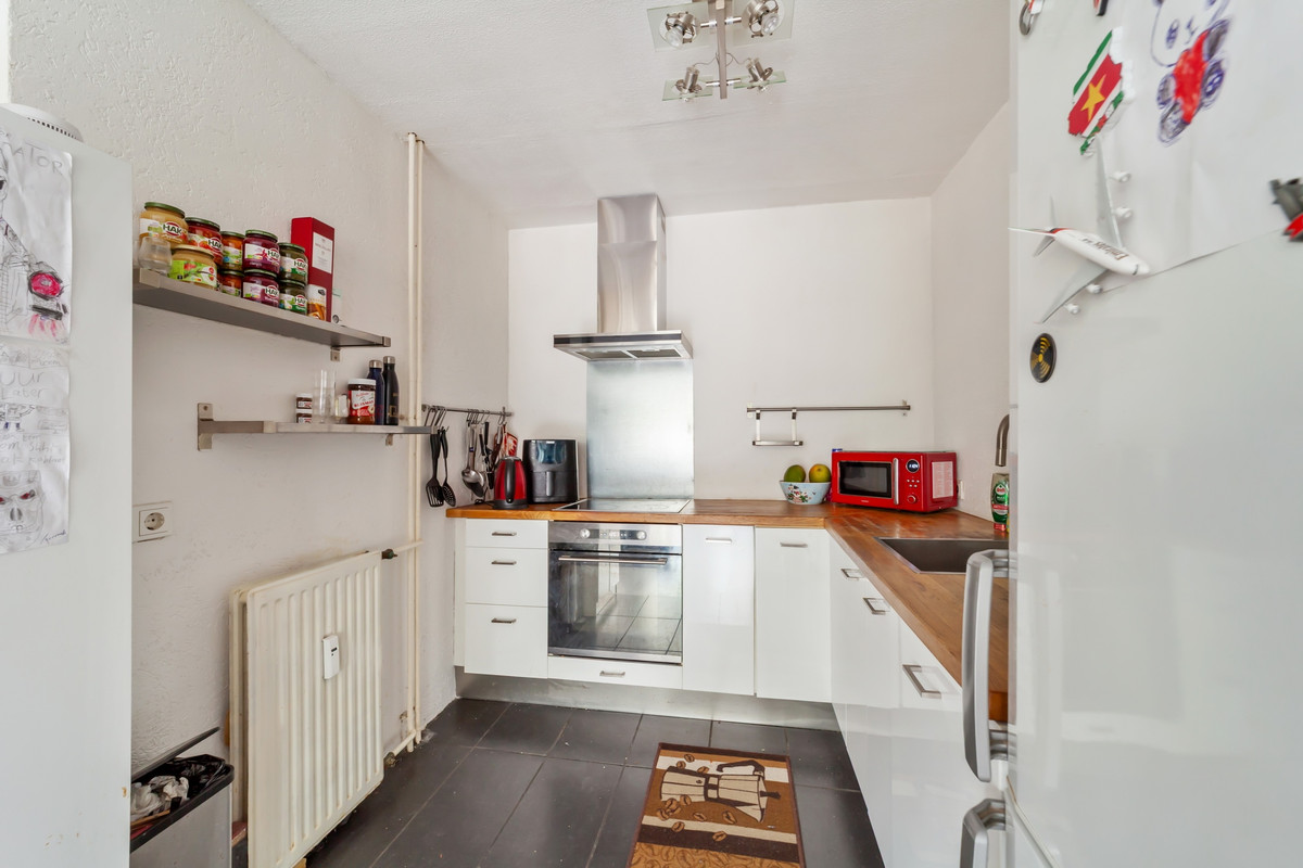 Appartement te koop: Kinderen van Versteegplein 21, Zoetermeer
