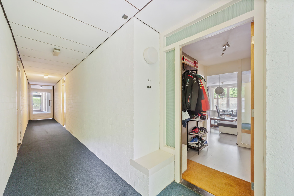 Appartement te koop: Kinderen van Versteegplein 21, Zoetermeer