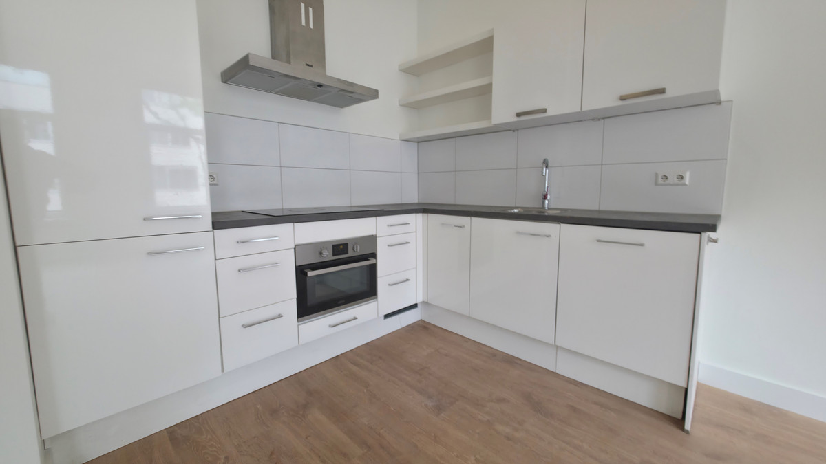 Appartement te huur: Nieuwe Binnenweg 289B, Rotterdam