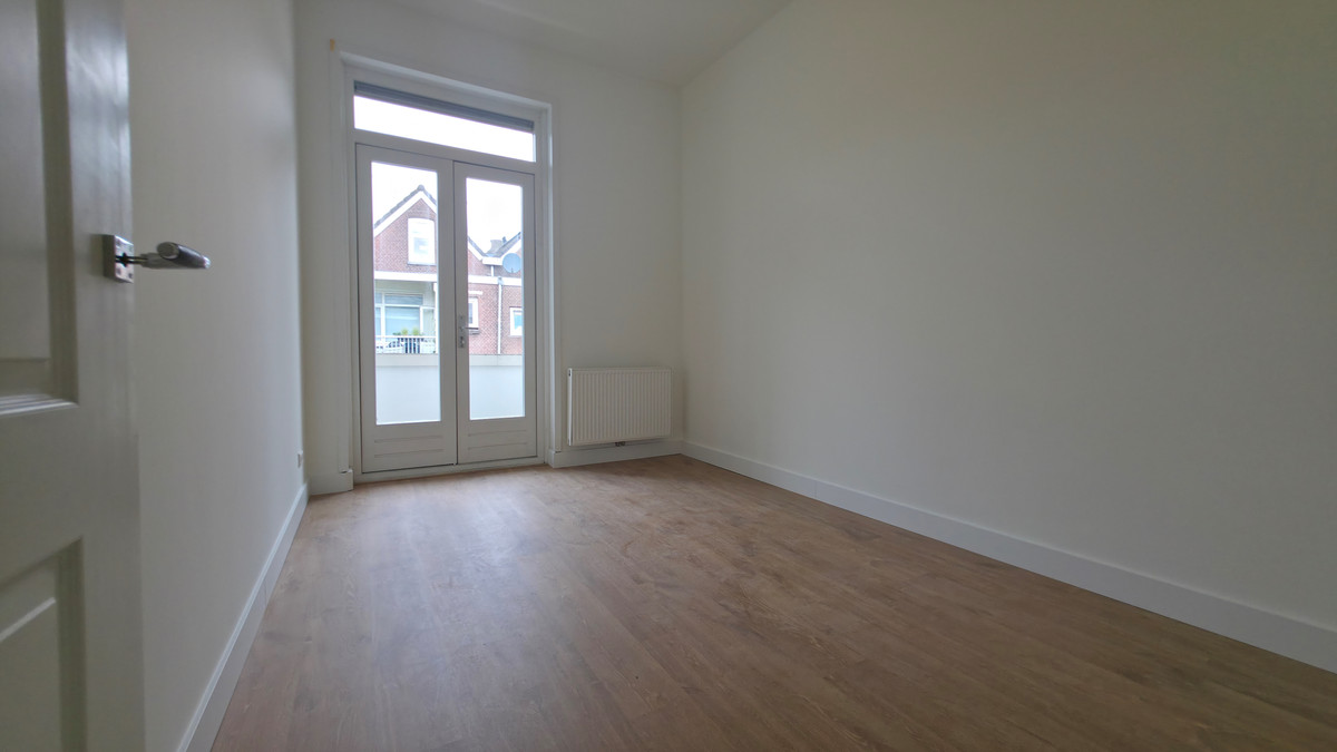 Appartement te huur: Nieuwe Binnenweg 289B, Rotterdam
