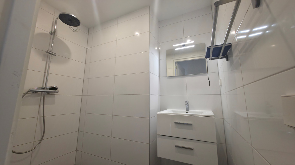 Appartement te huur: Mathenesserweg 98A, Rotterdam