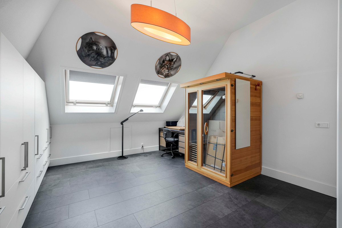 Appartement te koop: Irislaan 30, Eindhoven