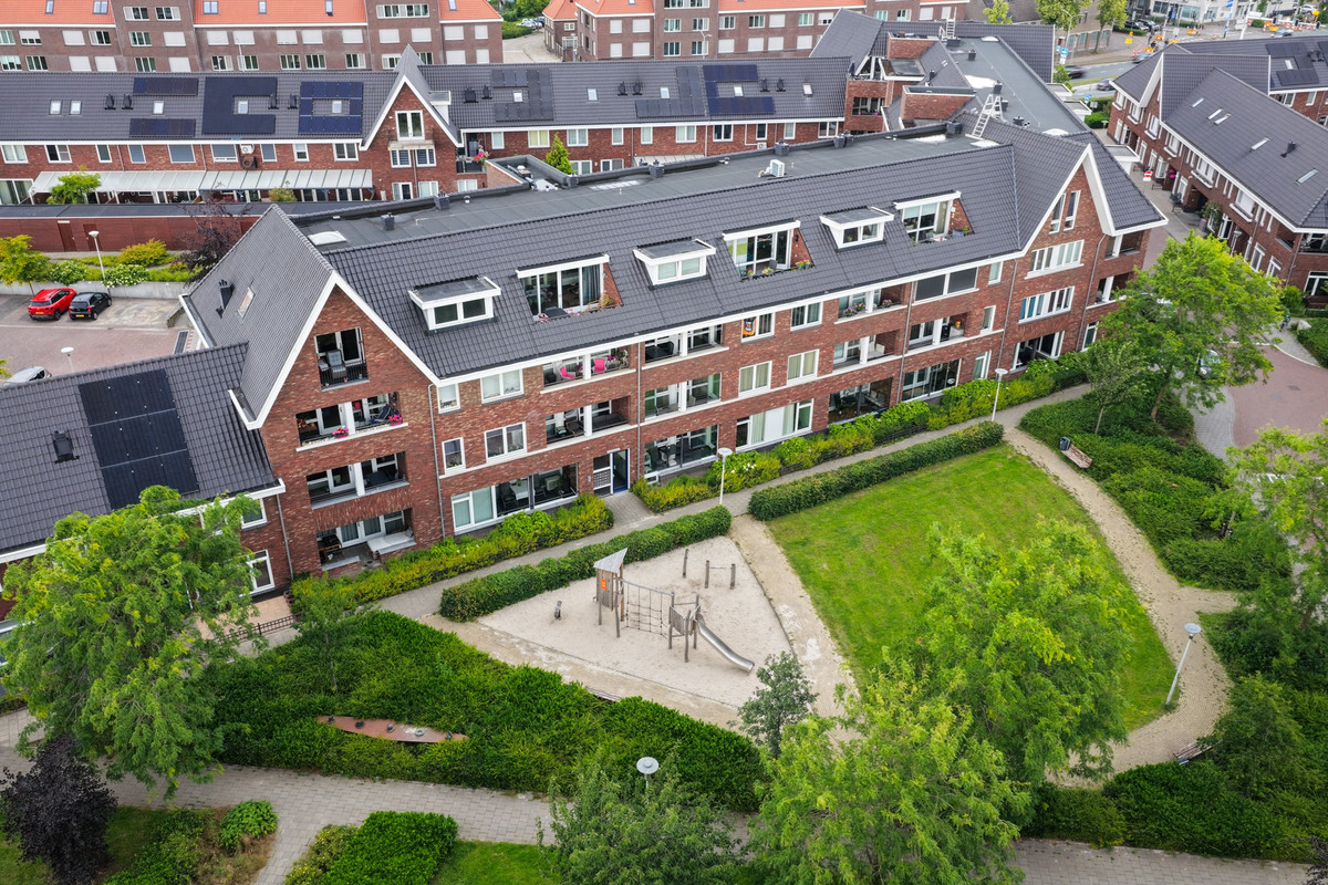 Appartement te koop: Irislaan 30, Eindhoven