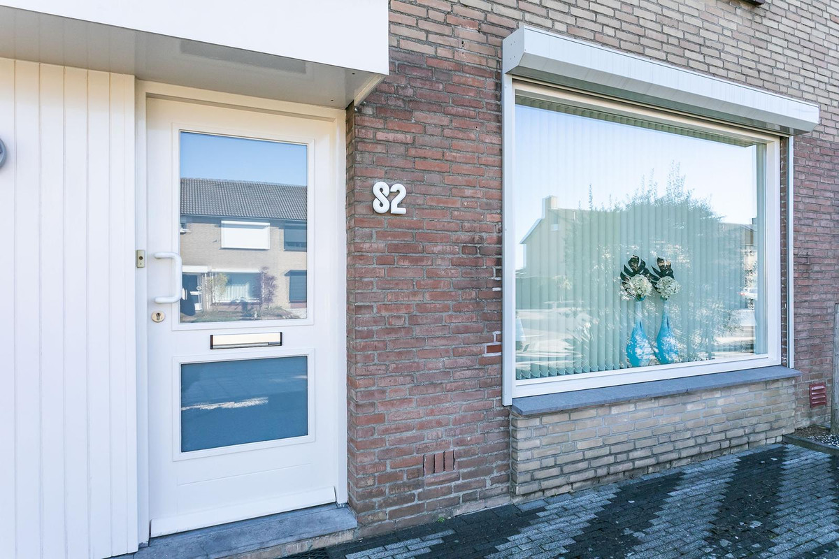 Tussenwoning te koop: Servatiusstraat 82, Brunssum