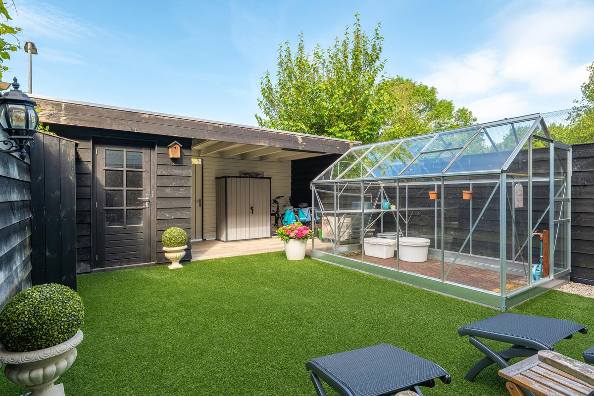 Tussenwoning te koop: Botter 78, Hoorn