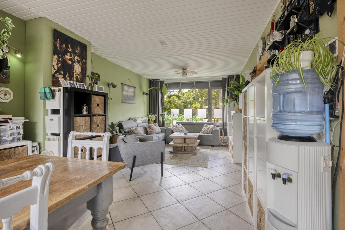 Tussenwoning te koop: Dennekruid 188, Rotterdam